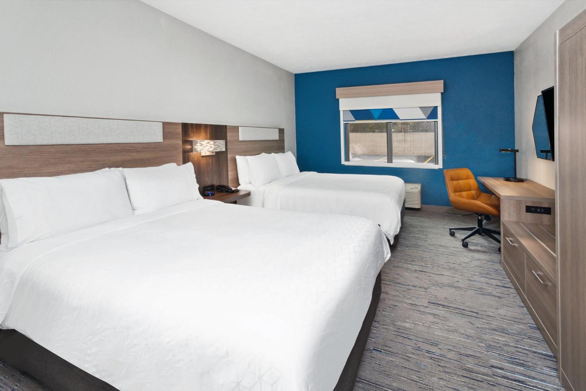 Holiday Inn Express Cleveland Airport - Brook Park By Ihg Eksteriør billede