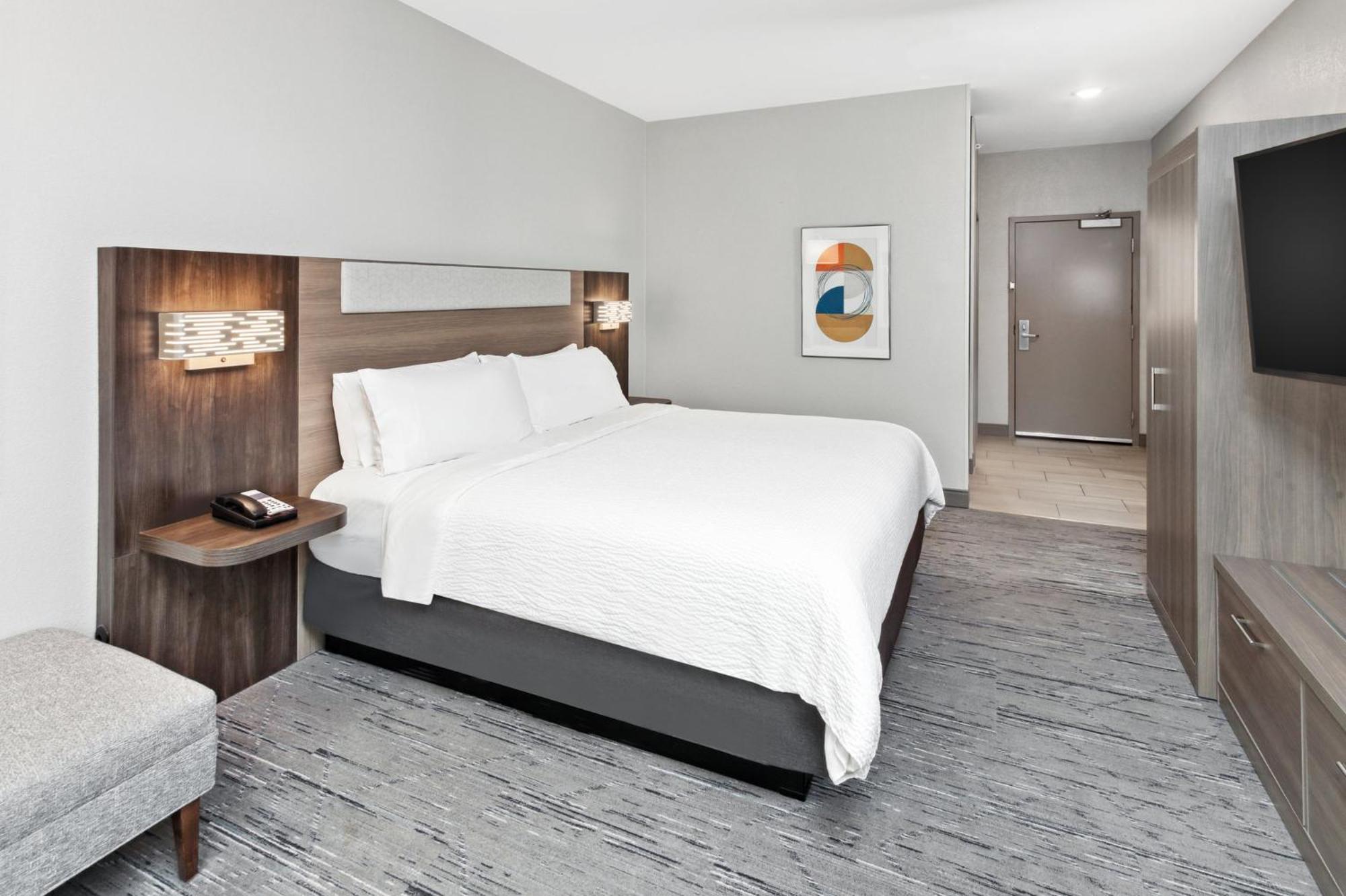 Holiday Inn Express Cleveland Airport - Brook Park By Ihg Eksteriør billede